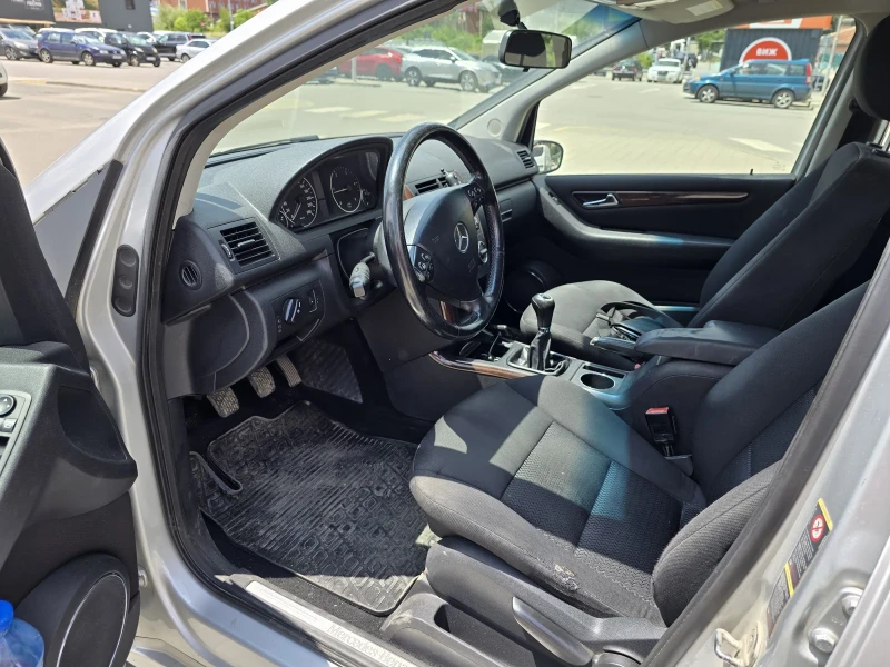 Mercedes-Benz A 160 Климатик, комплект зимни джанти гуми, снимка 9 - Автомобили и джипове - 52538266