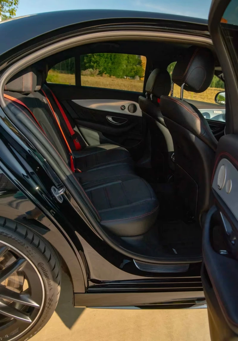 Mercedes-Benz E 53 AMG 4MATIC+ /435HP/AIRM/360CAM/NAVI/VCONTROL/697fpr, снимка 10 - Автомобили и джипове - 51596059