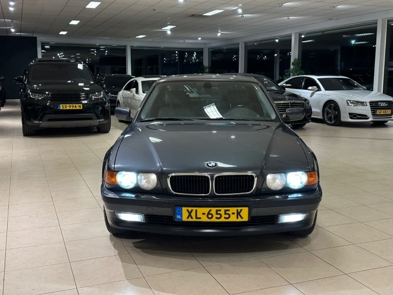 BMW 735 IL, снимка 17 - Автомобили и джипове - 52504019