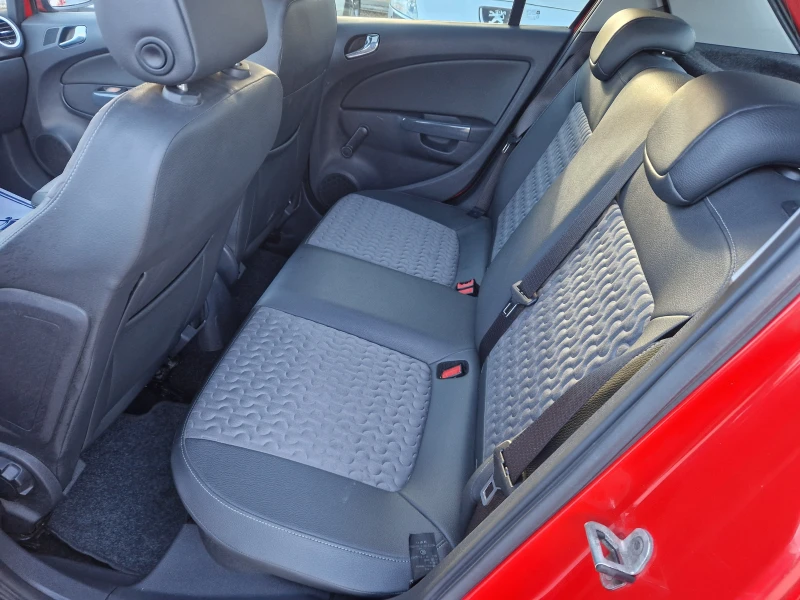 Opel Corsa 1.4/автоматик/NAVI, снимка 14 - Автомобили и джипове - 53044065