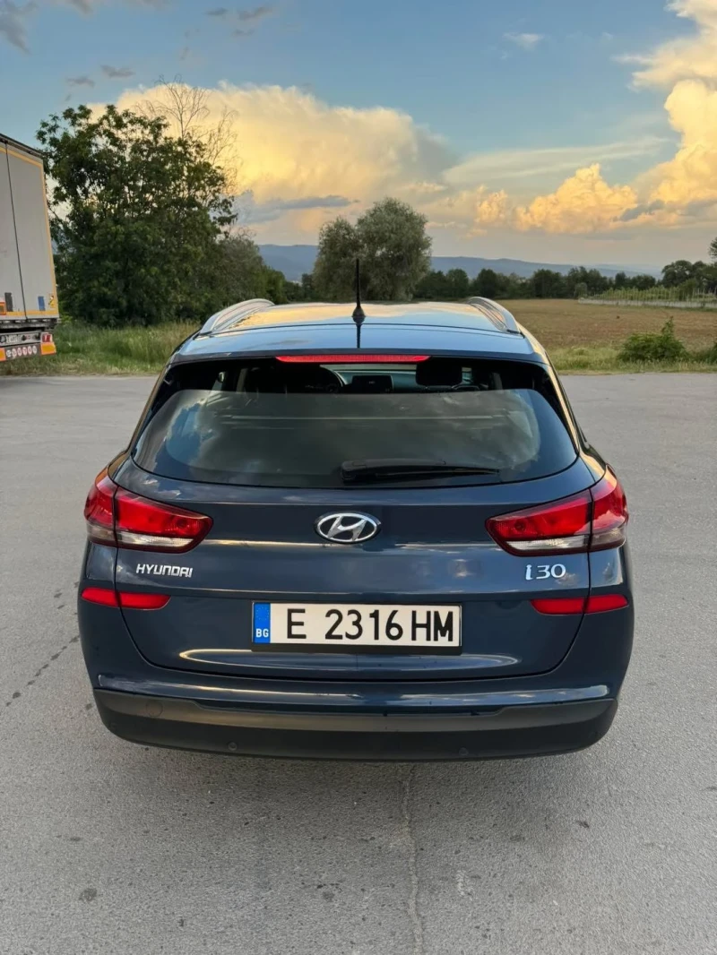 Hyundai I30, снимка 8 - Автомобили и джипове - 53454186