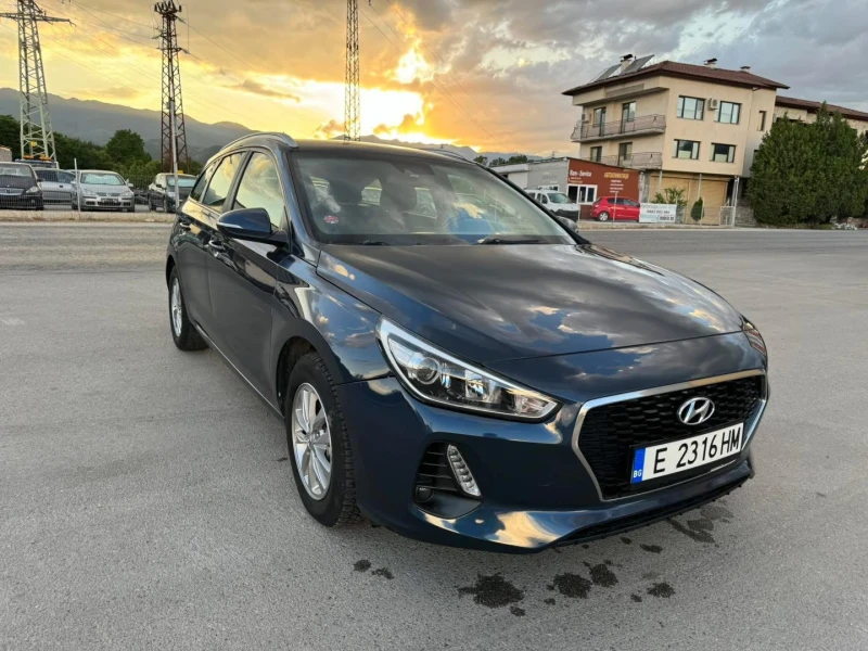 Hyundai I30, снимка 2 - Автомобили и джипове - 53454186