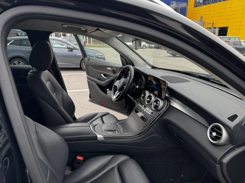 Mercedes-Benz GLC 200, снимка 7 - Автомобили и джипове - 53475751