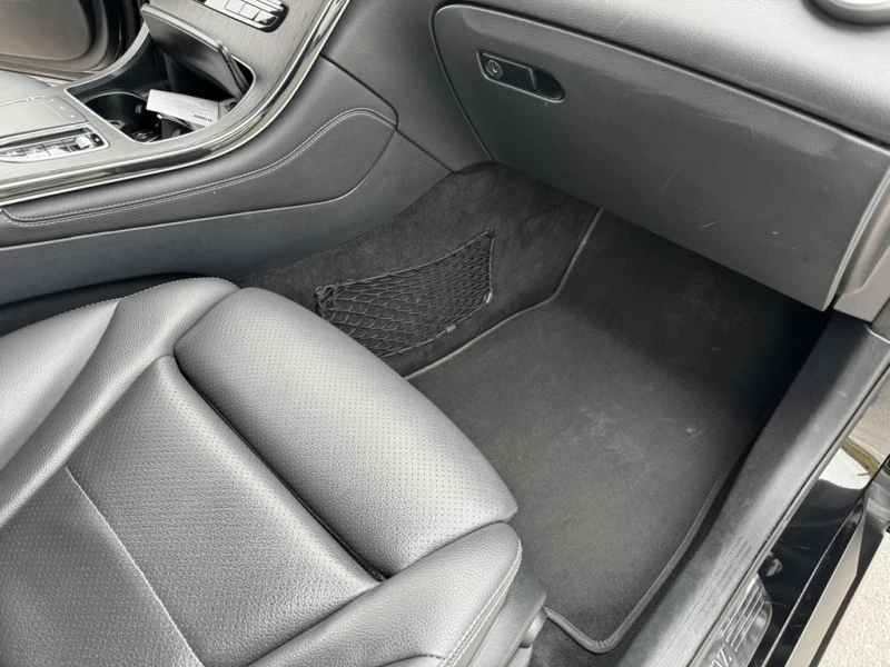 Mercedes-Benz GLC 200, снимка 3 - Автомобили и джипове - 53475751