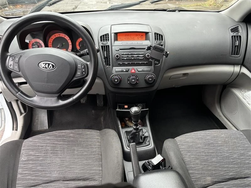 Kia Ceed газ - изображение 9