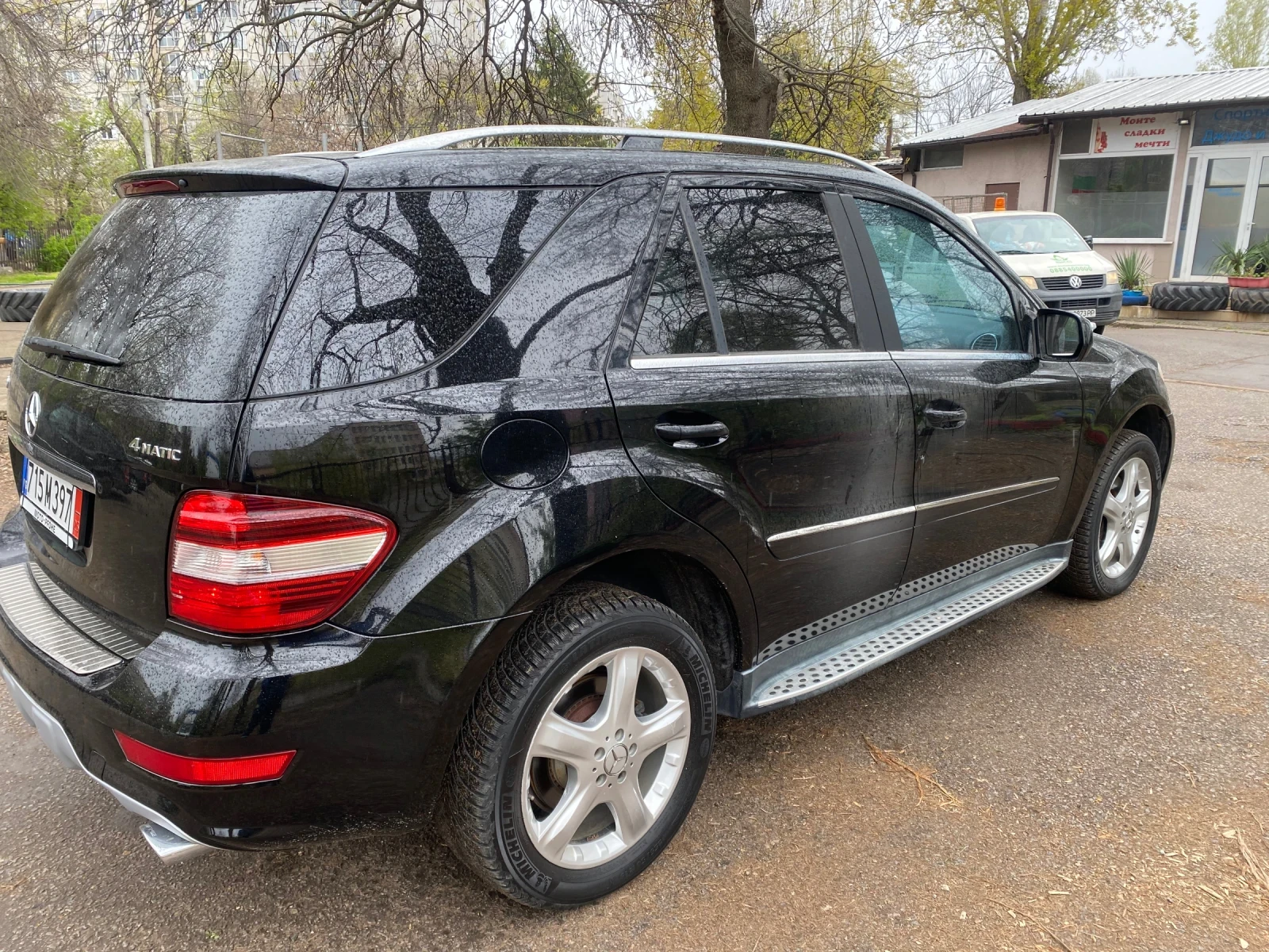 Mercedes-Benz ML 550 AMG PACKAGE 216000 km - изображение 6
