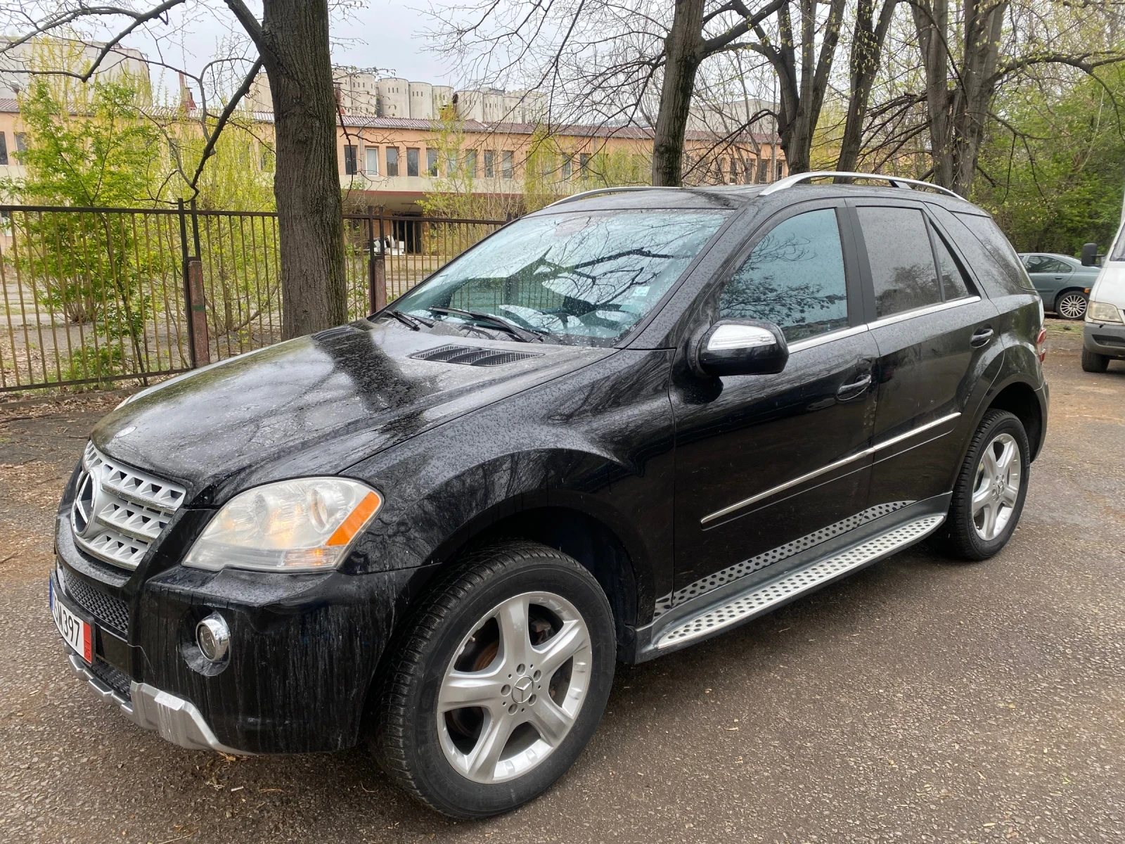 Mercedes-Benz ML 550 AMG PACKAGE 216000 km - изображение 3