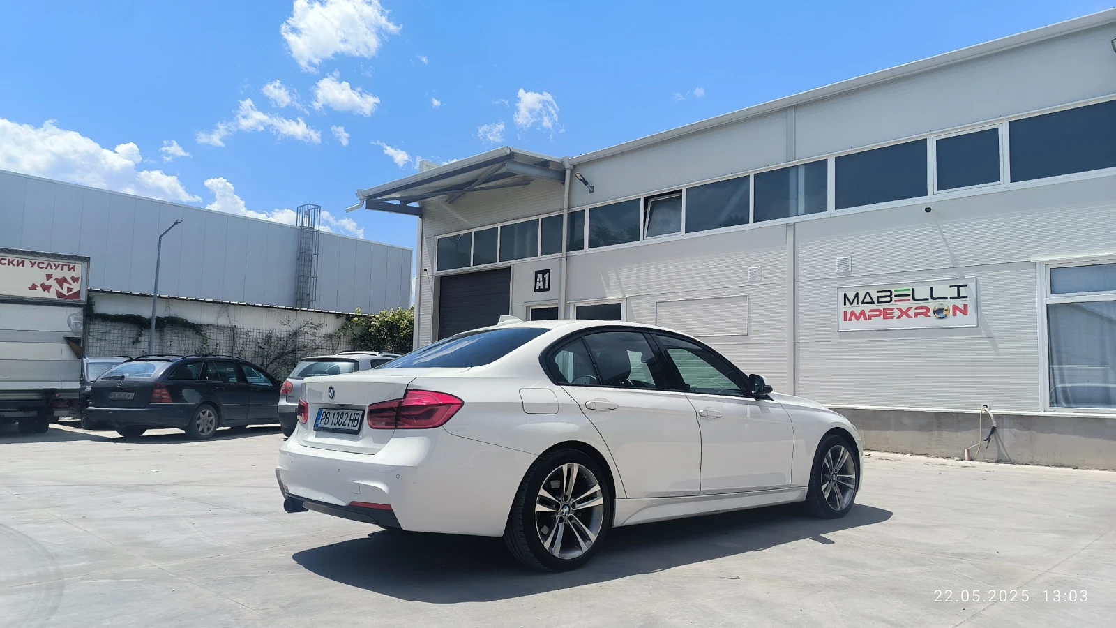 BMW 330  - изображение 3