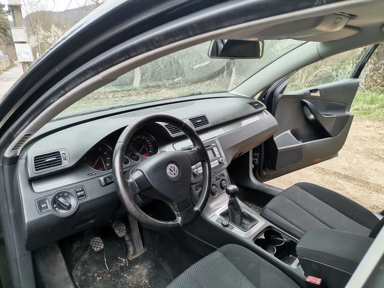 VW Passat B6 - изображение 9