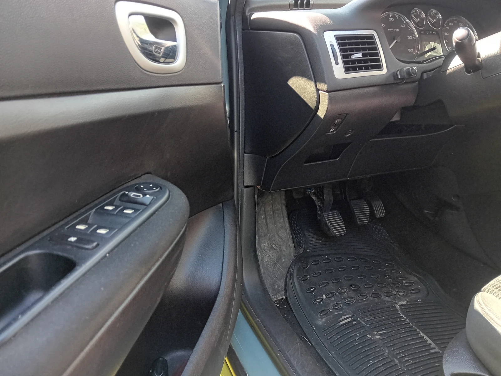 Peugeot 307 SW - изображение 8
