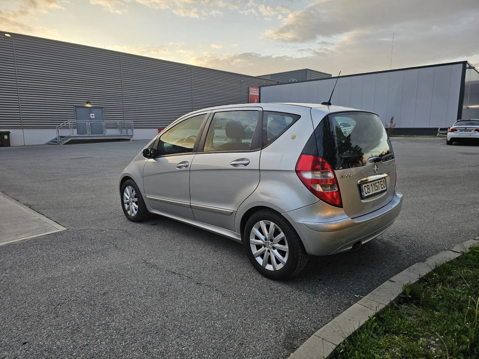 Mercedes-Benz A 160 Климатик, комплект зимни джанти гуми - изображение 6