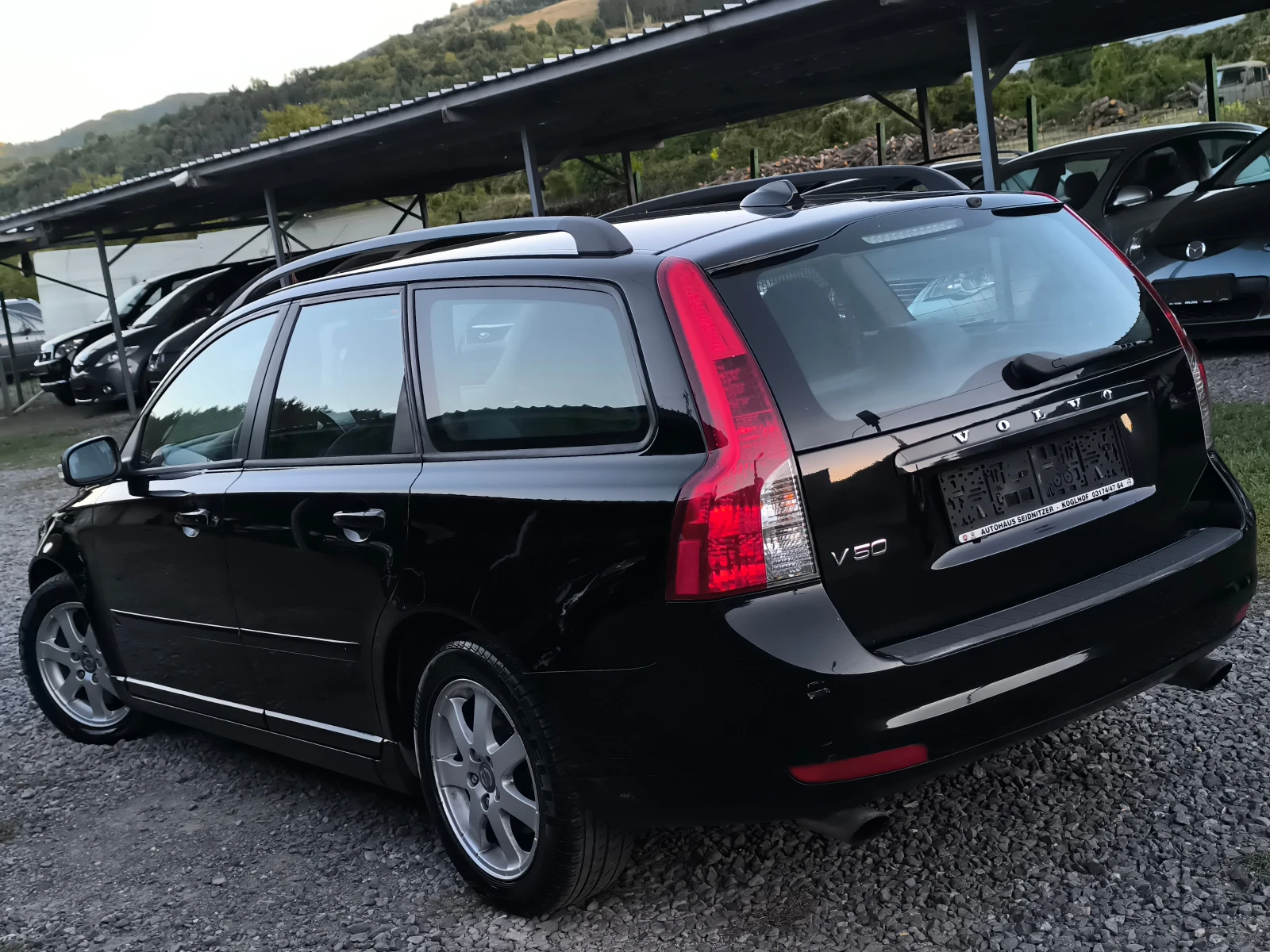 Volvo V50 -2.4D-180кс(D5-5цилиндъра)-6 скорости-КЛИМАТРОНИК- - изображение 5