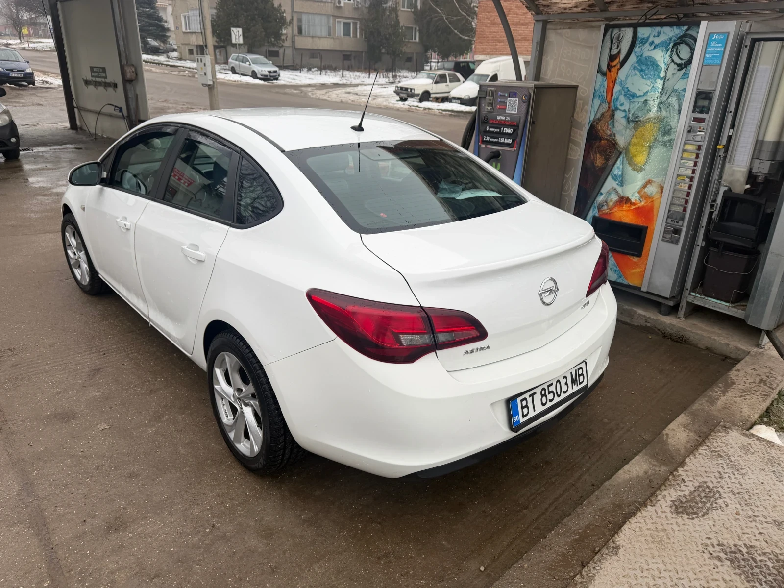 Opel Astra 1.6 cdti - изображение 4