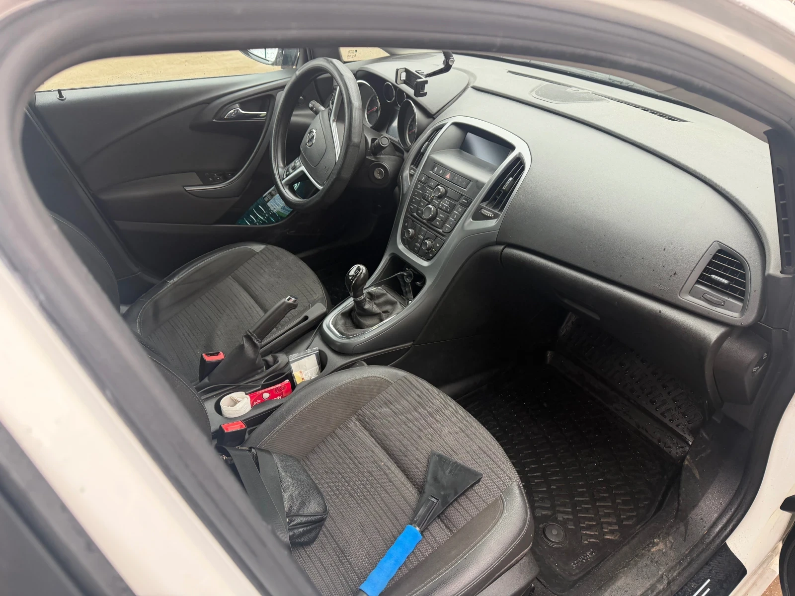 Opel Astra 1.6 cdti - изображение 6