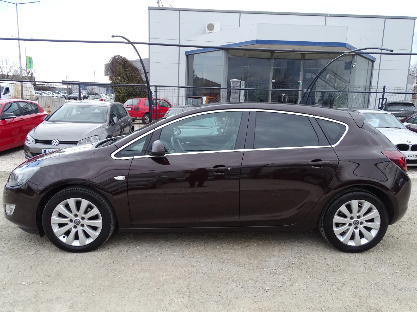 Opel Astra 1.7CDTI_COSMO_NAVI_*  - изображение 8