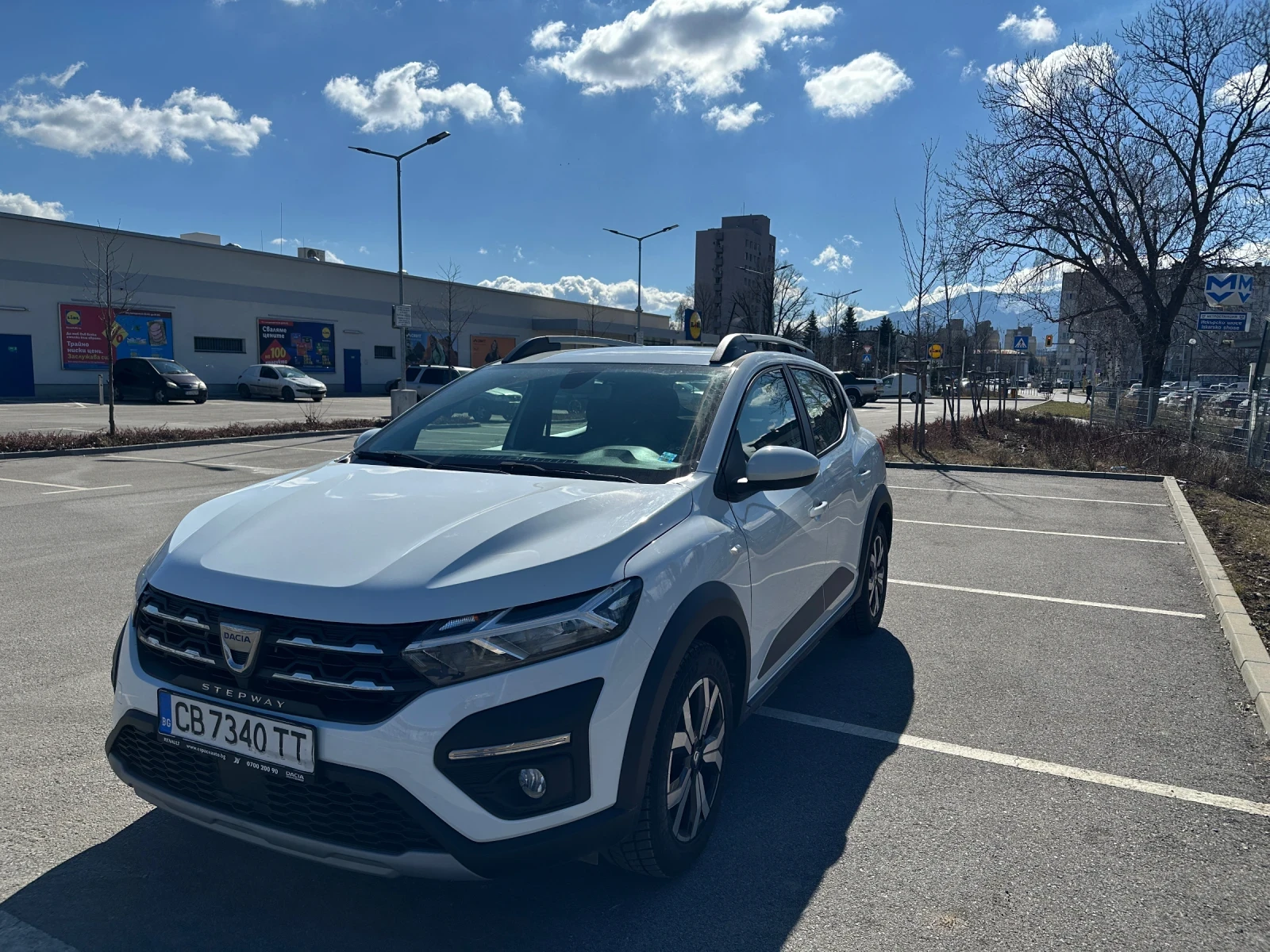 Dacia Sandero undefined | Auto.bg — изображение 1