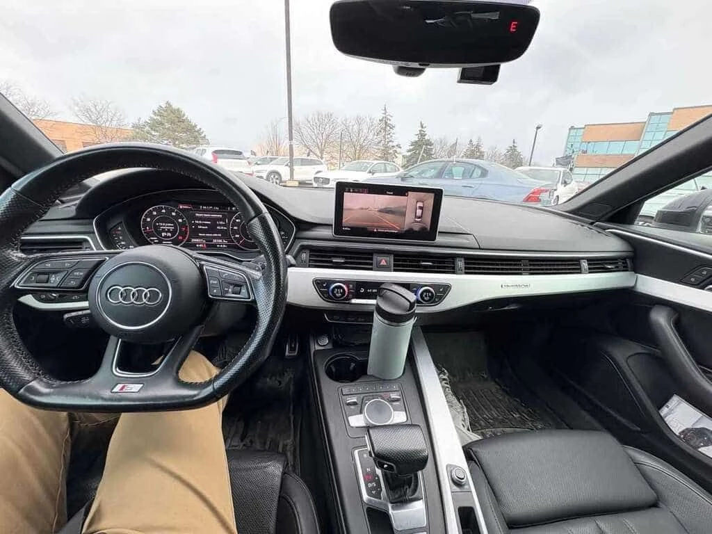 Audi A4 * TECHNIK QUATTRO * BANG&OLUFSEN/NAVI/LEATHER/SUNR, снимка 3 - Автомобили и джипове - 54058285
