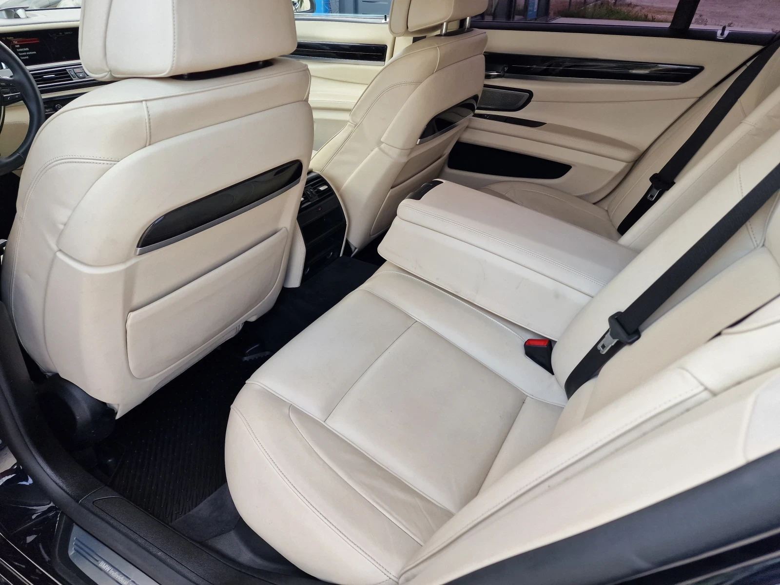 BMW 730 xDrive* VACCUM* HEAD UP* DIGITAL* DISTRONIK*  | Mobile.bg � ����������� 11