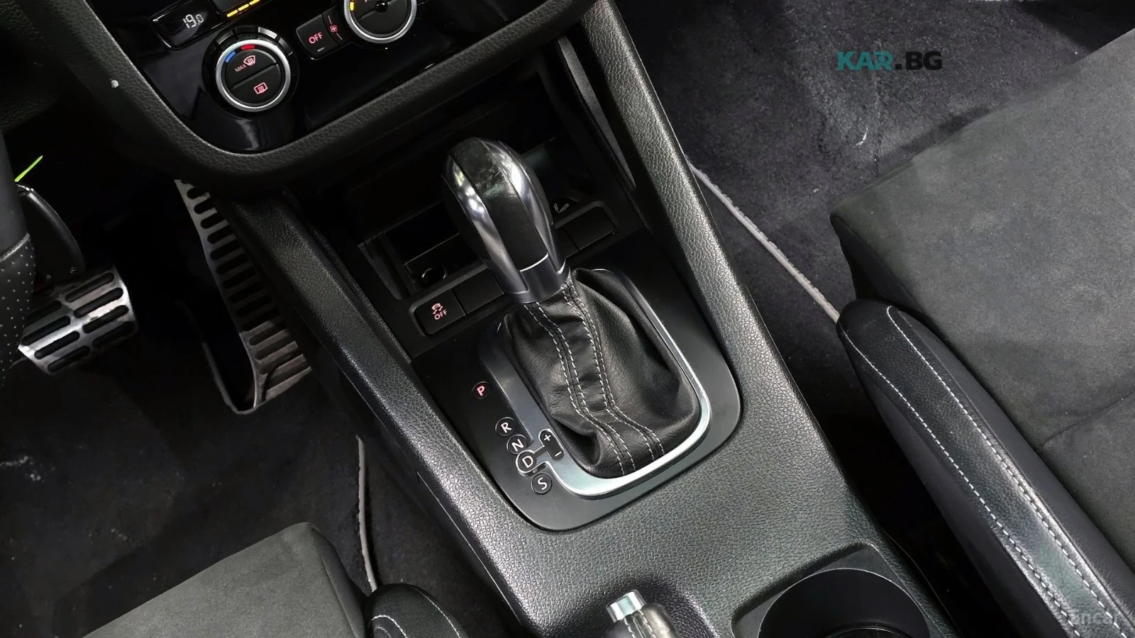 VW Scirocco TSI R / BBS / ПОДГРЕВИ / ШИБИДАХ / ЗАДНА КАМЕРА, снимка 9 - Автомобили и джипове - 54596094