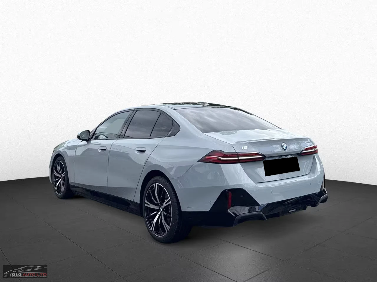 BMW i5 xDRIVE/394HP/M-SPORT-PRO/360/B&W/PANO/ACC/486z, снимка 2 - Автомобили и джипове - 54914932