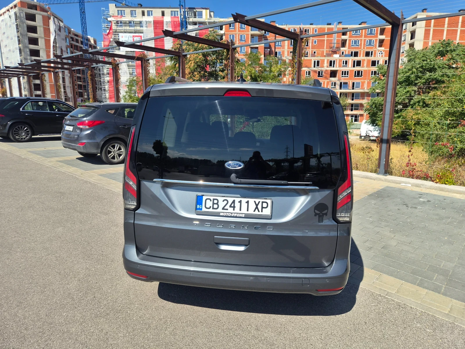 Ford Tourneo Connect, снимка 10 - Автомобили и джипове - 56126170
