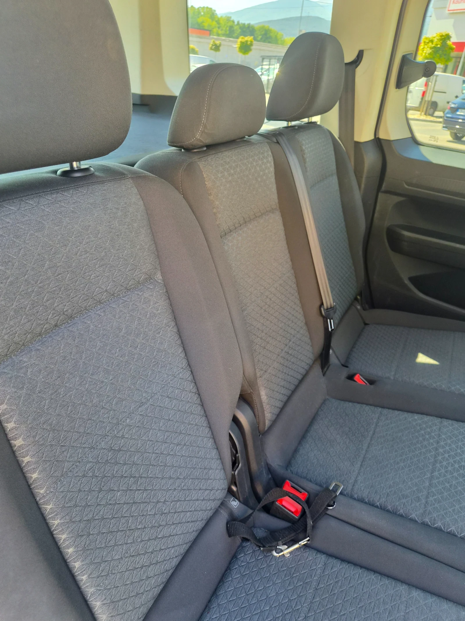 Ford Tourneo Connect, снимка 8 - Автомобили и джипове - 56126170