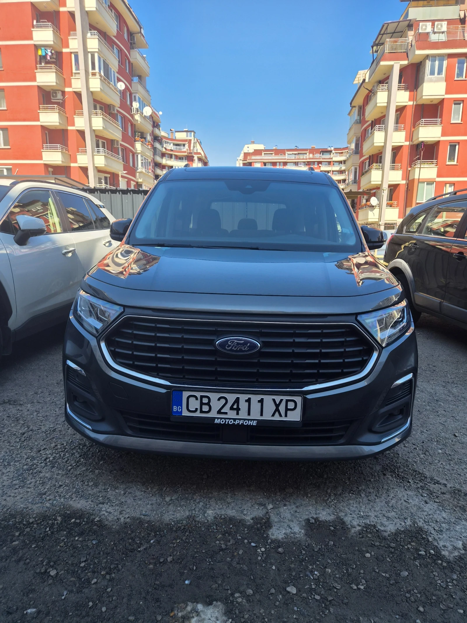 Ford Tourneo Connect, снимка 2 - Автомобили и джипове - 56126170