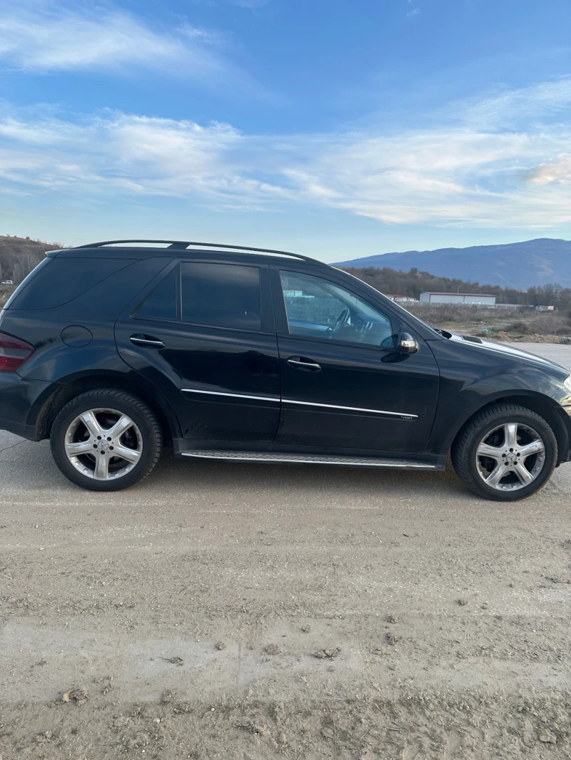 Mercedes-Benz ML 320 4Matic, снимка 5 - Автомобили и джипове - 48622206