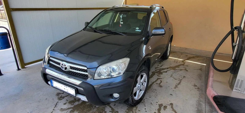 Toyota Rav4, снимка 1 - Автомобили и джипове - 49422099