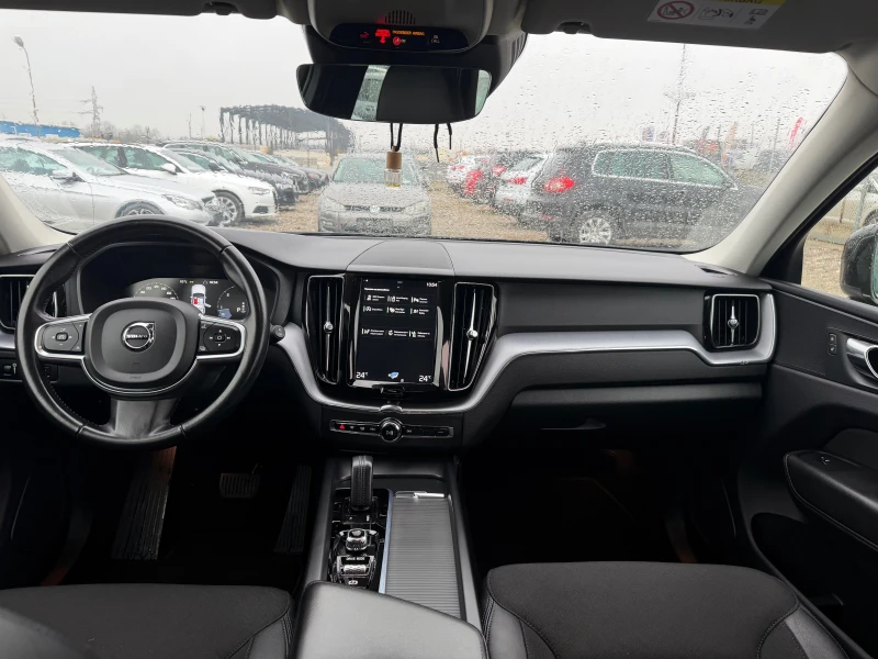 Volvo XC60 B4 AWD (KATO НОВА), снимка 14 - Автомобили и джипове - 52580934