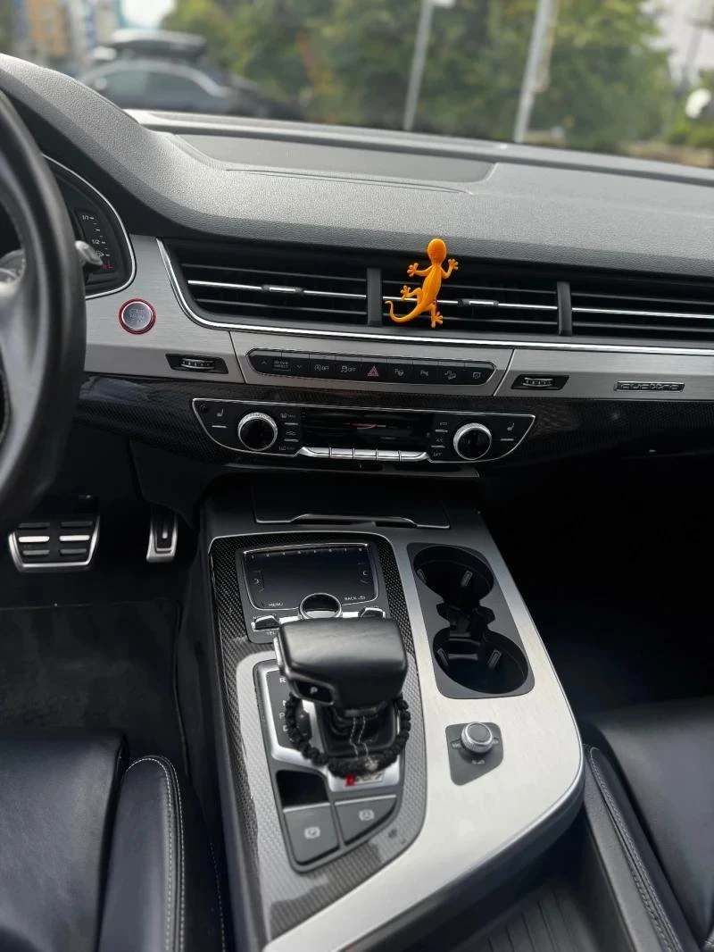 Audi SQ7, снимка 8 - Автомобили и джипове - 53765250