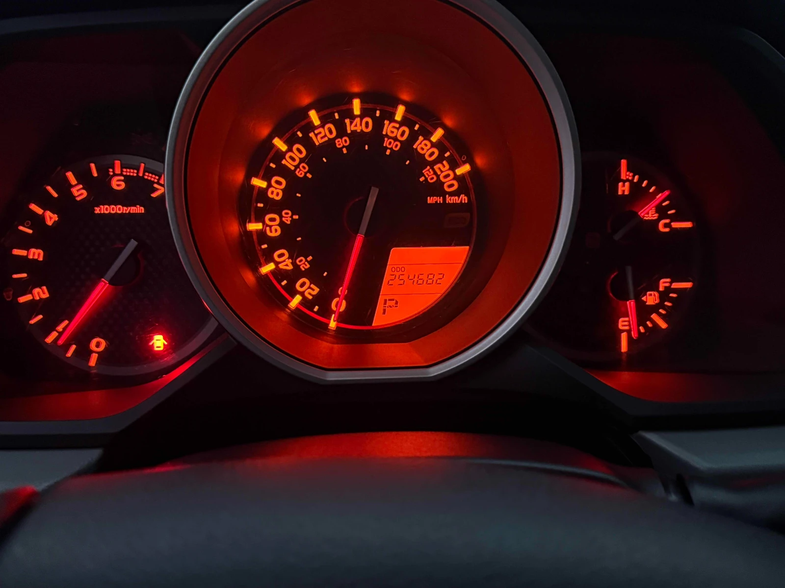 Toyota 4runner SR5* AWD* CARFAX* АВТО КРЕДИТ*  - изображение 10