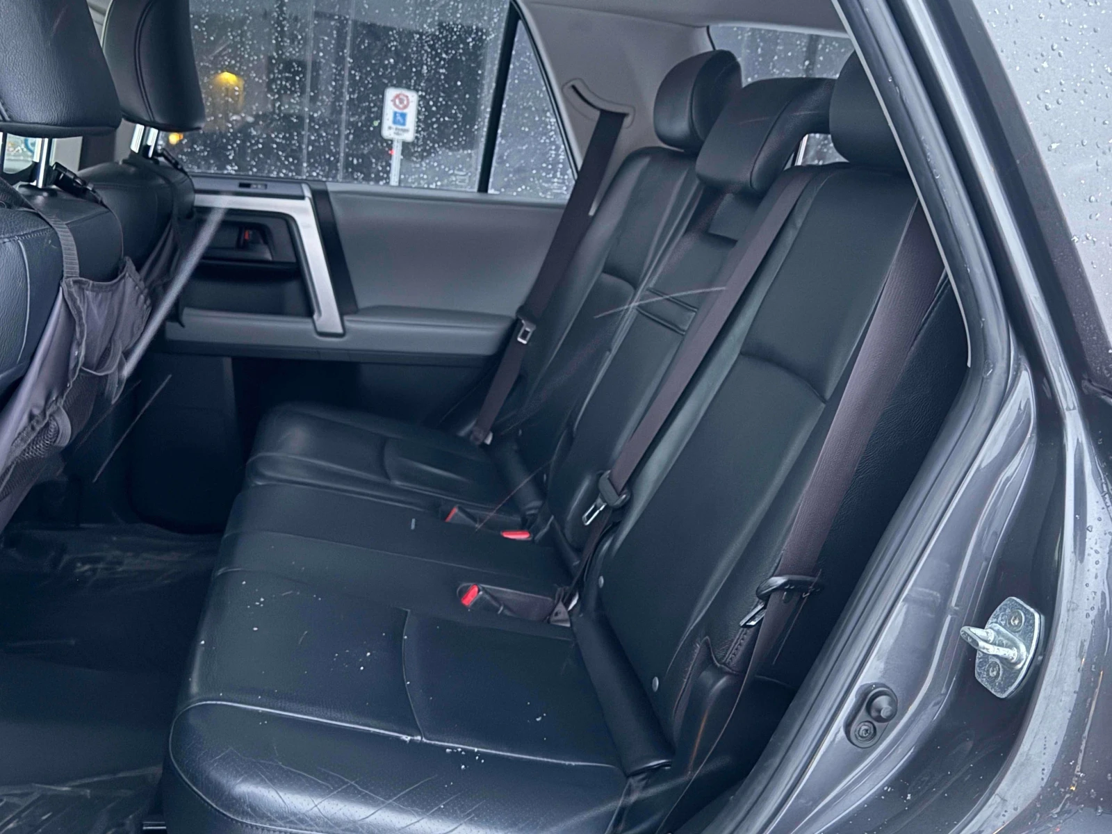 Toyota 4runner SR5* AWD* CARFAX* АВТО КРЕДИТ*  - изображение 8