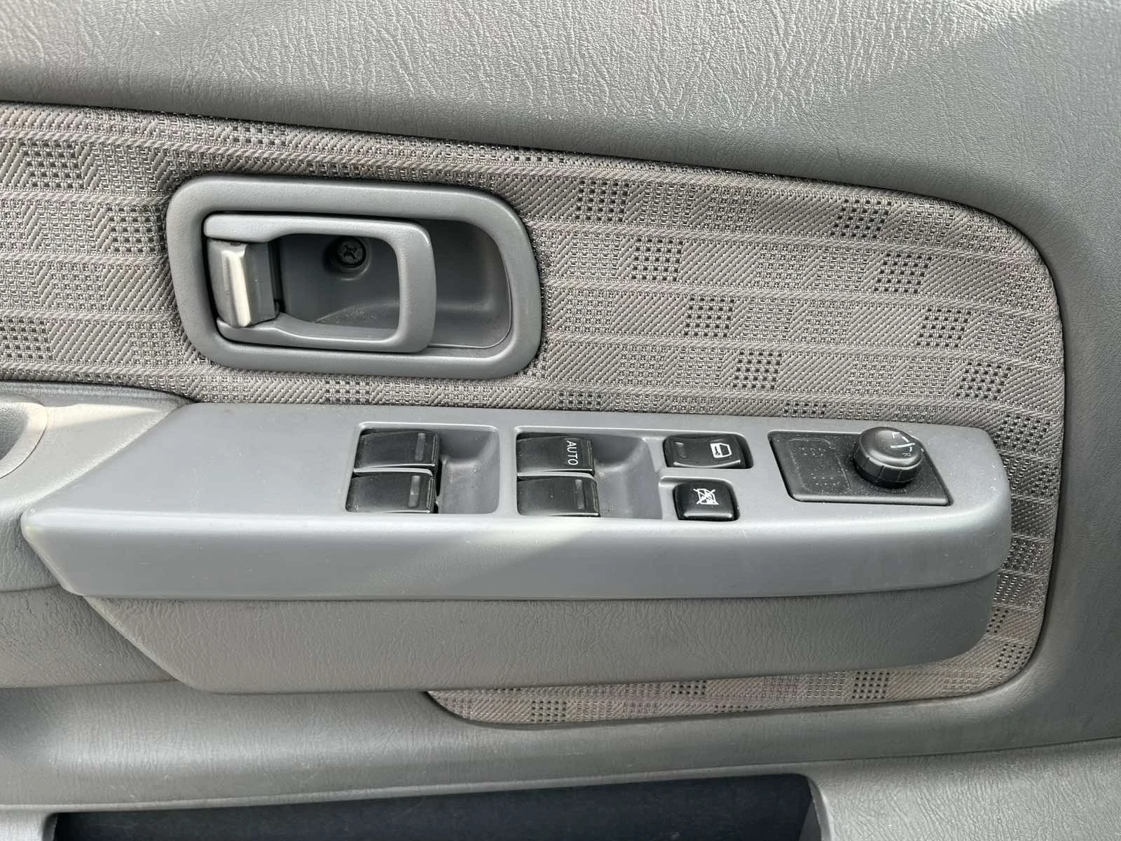 Nissan Navara NP300 ����� | Mobile.bg � ����������� 9