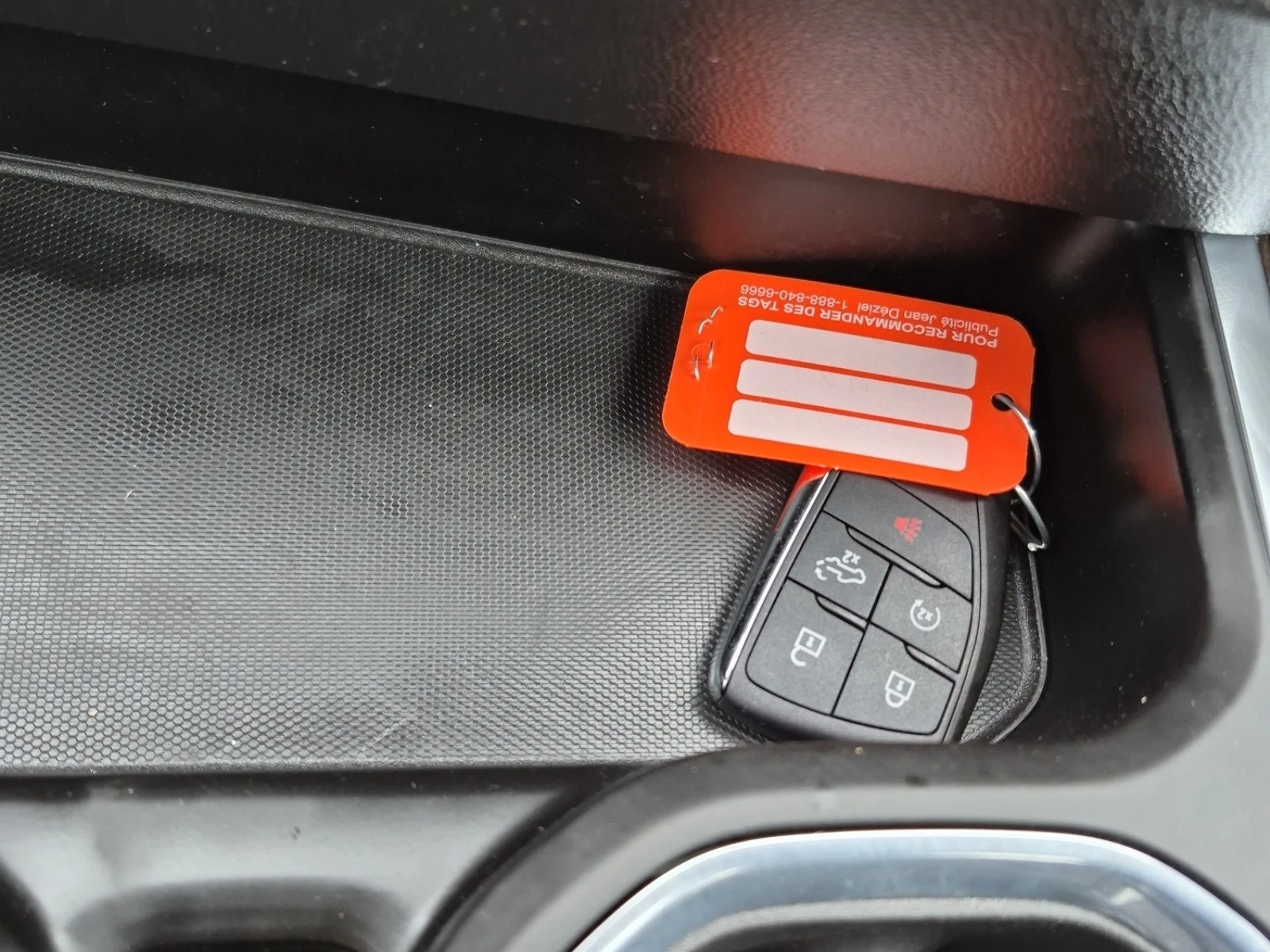 Gmc Sierra 5.3L 8cyl 4WD, снимка 8 - Автомобили и джипове - 53865884