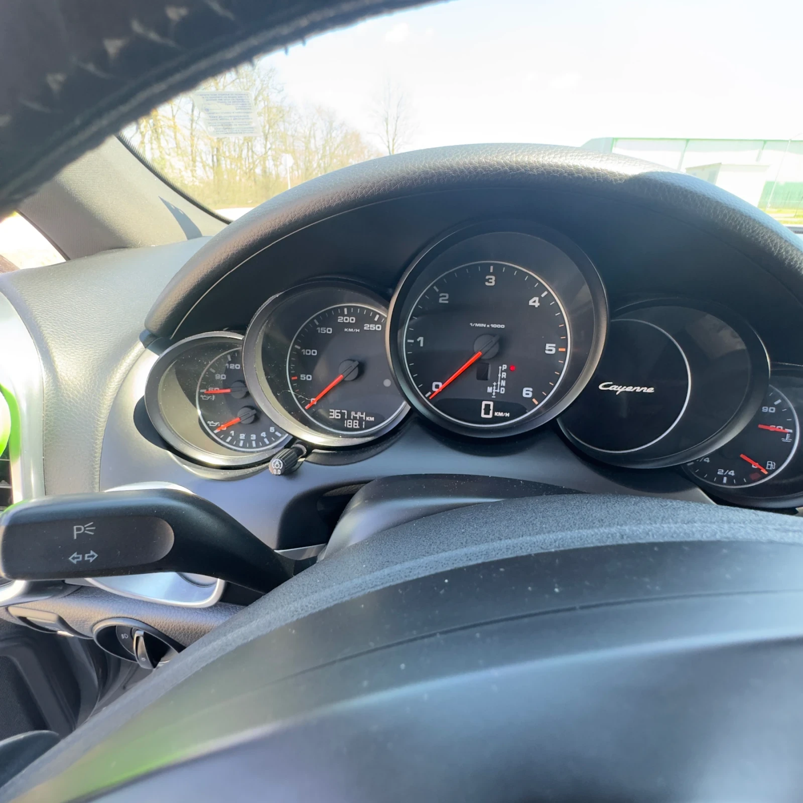 Porsche Cayenne 3.0 D, снимка 8 - Автомобили и джипове - 54113029