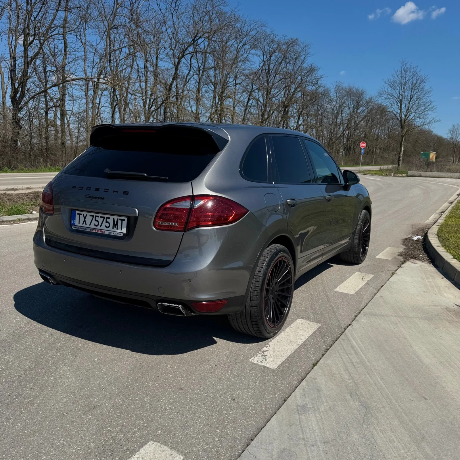 Porsche Cayenne 3.0 D, снимка 5 - Автомобили и джипове - 54113029