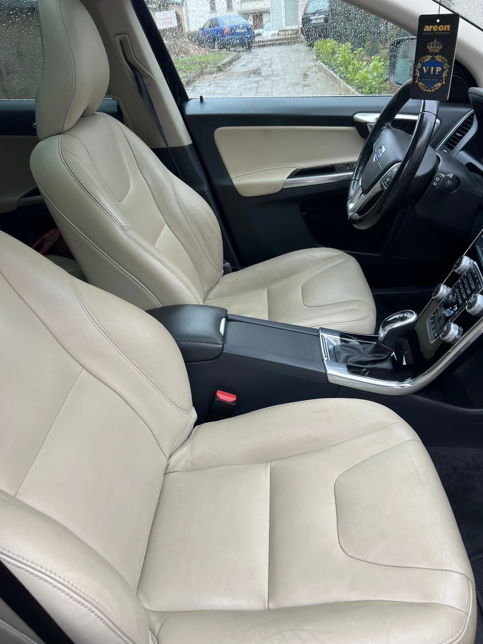 Volvo XC60 Volvo XC60 T6 118000 км!, снимка 8 - Автомобили и джипове - 54276094