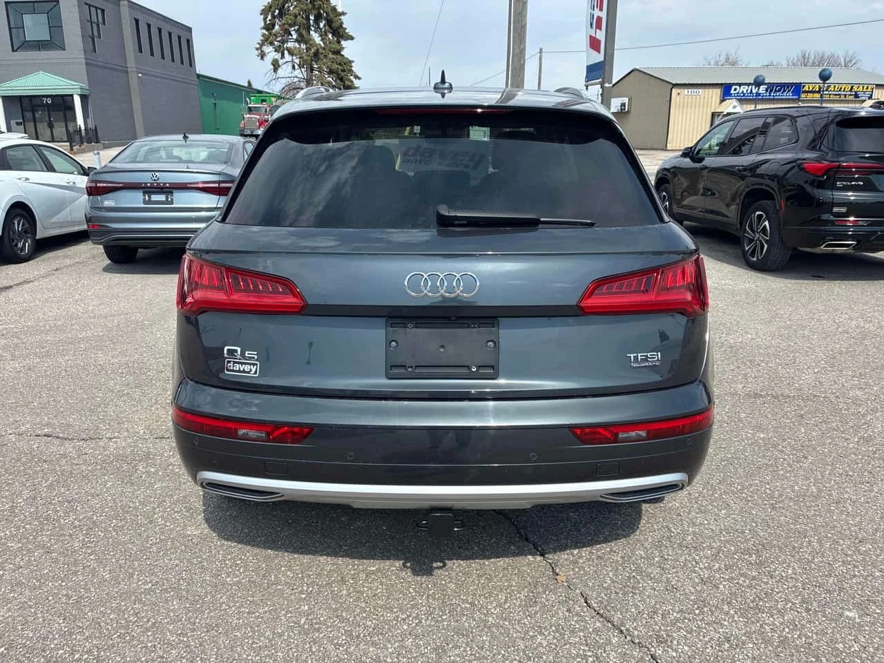 Audi Q5 Progressiv| ��������| ��������| �������| CARFAX | Mobile.bg � ����������� 4