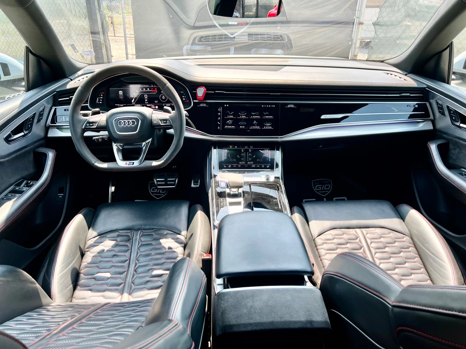 Audi RSQ8 2022* 650HP* ShadowLine* Обдухване* Алкантара* FUL, снимка 8 - Автомобили и джипове - 55736432