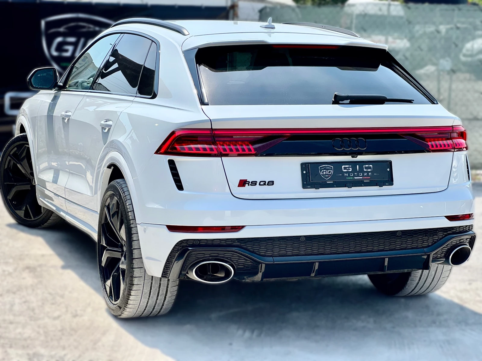 Audi RSQ8 2022* 650HP* ShadowLine* Обдухване* Алкантара* FUL, снимка 5 - Автомобили и джипове - 55736432