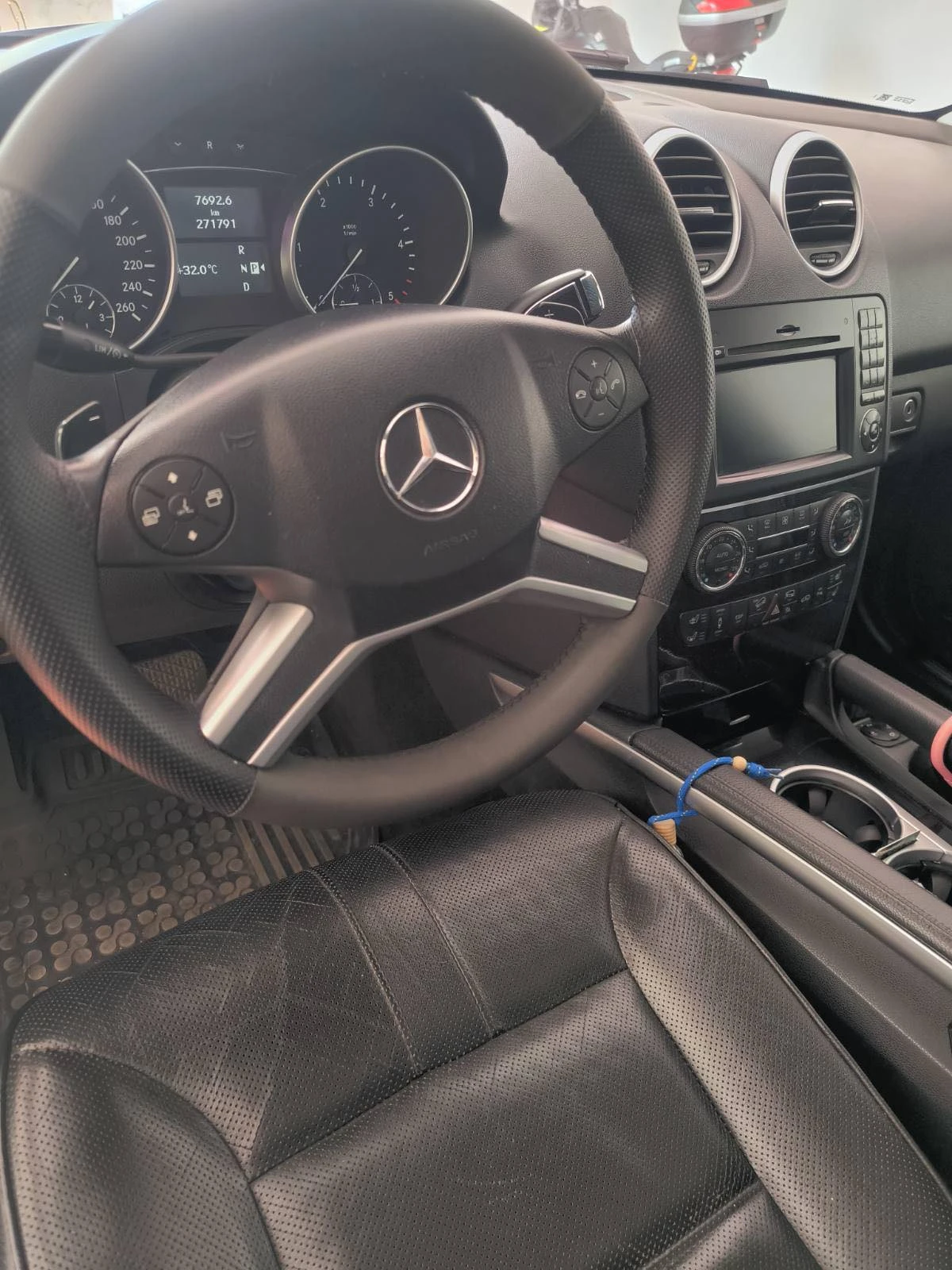 Mercedes-Benz ML 420, снимка 5 - Автомобили и джипове - 56733785