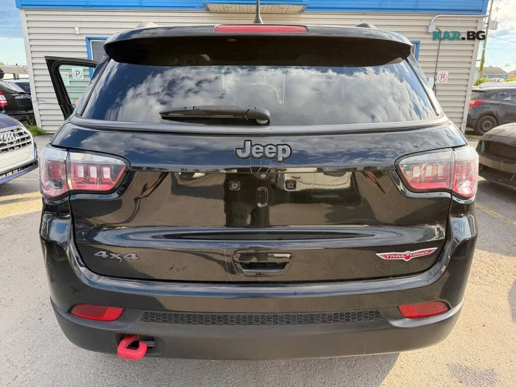 Jeep Compass Trailhawk 4WD* * Distronic* * Камера* * Подгрев* *, снимка 5 - Автомобили и джипове - 56741929