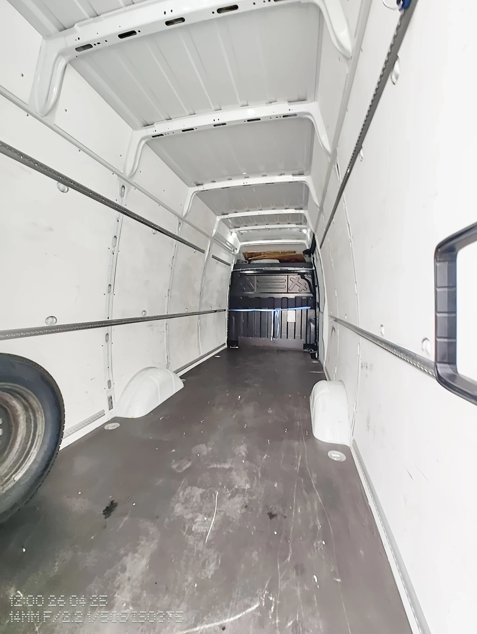 Iveco 35s16 Hi matic full led - изображение 9