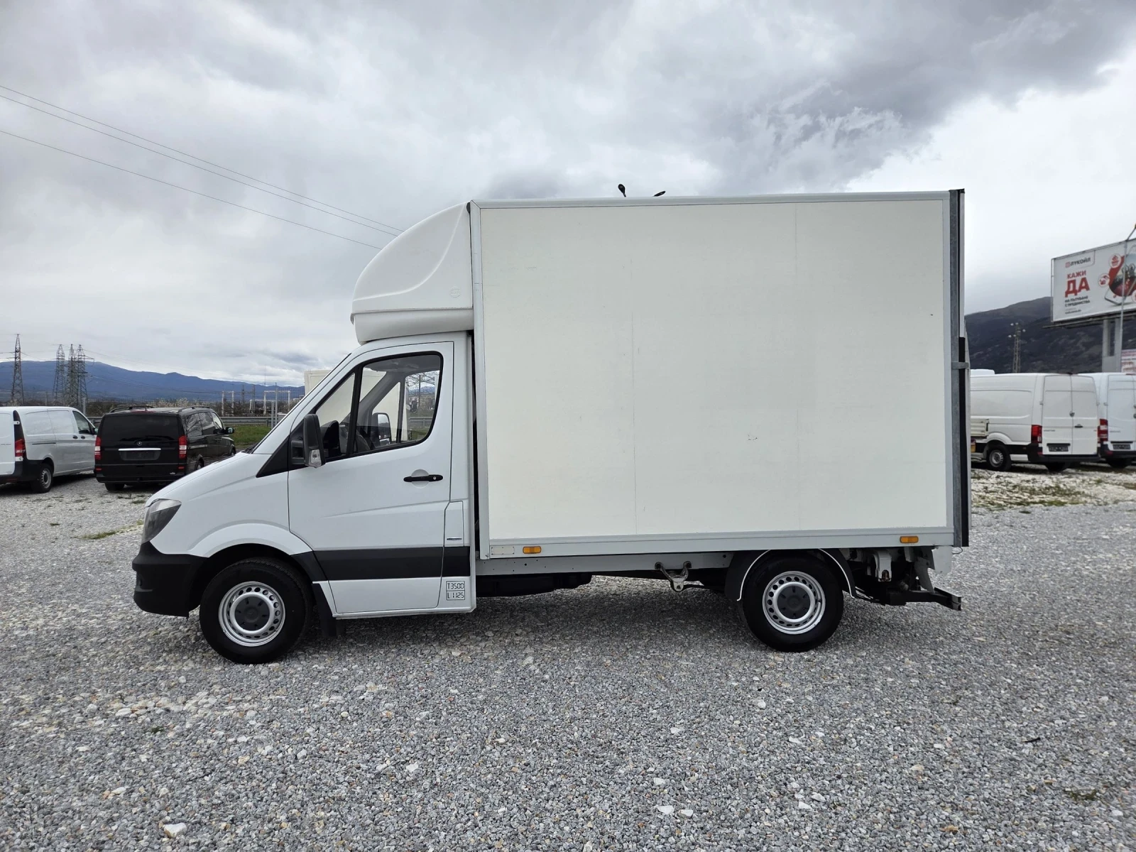 Mercedes-Benz Sprinter 316 CDI, Климатик, Падащ борд, Темпомат, Нави, снимка 2 - Бусове и автобуси - 54033464