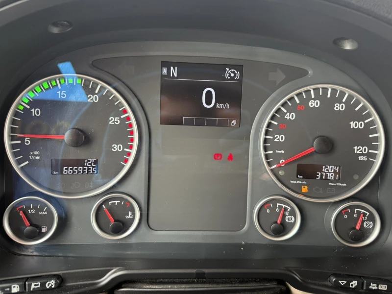 Man Tgx 18.500 ПОМПА, снимка 11 - Камиони - 52690549