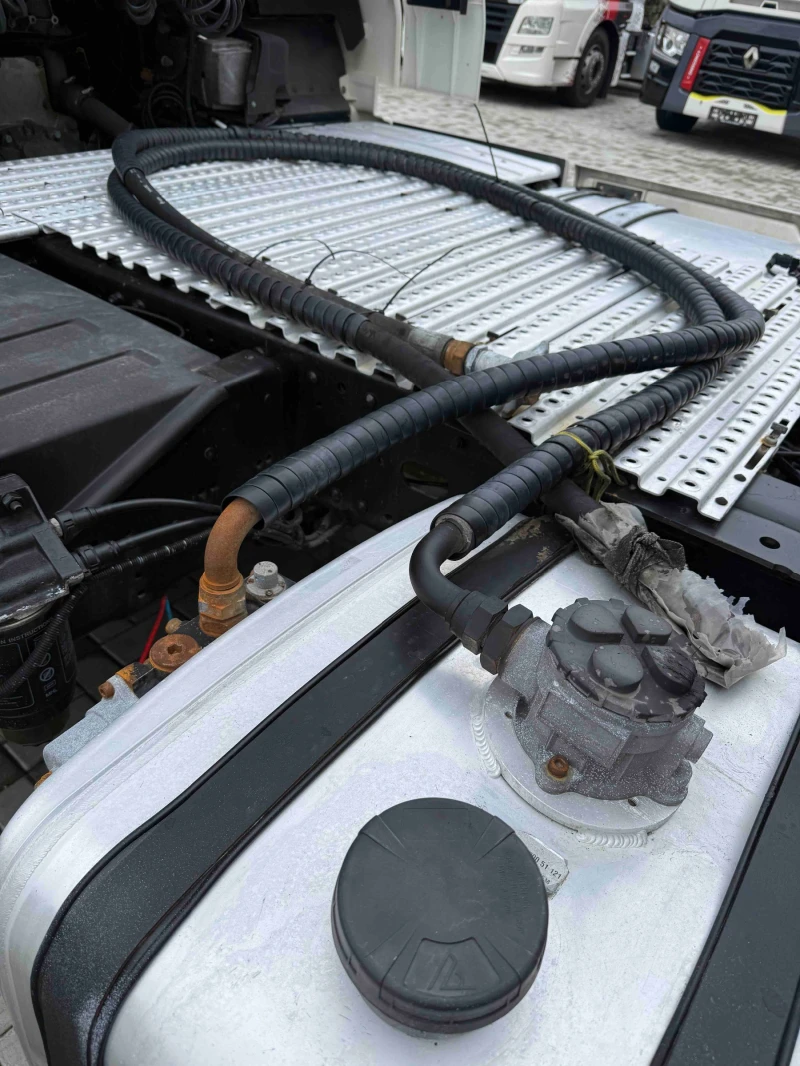 Man Tgx 18.500 ПОМПА, снимка 7 - Камиони - 52690549