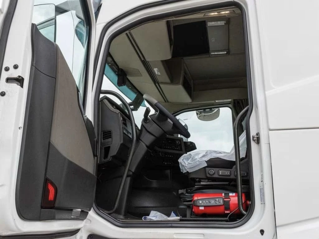 Volvo Fh 550 6x2 PALFINGER PK 27002 SH ( 24 МЕТРА), снимка 7 - Камиони - 54809703
