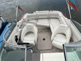 Моторна яхта Rinker 230 C 5.0 GXI SX, снимка 11