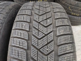 Гуми Зимни 235/50R18, снимка 1